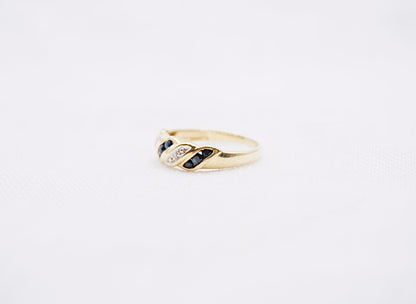 “ Le Croissant “ Vintage Geelgouden ring