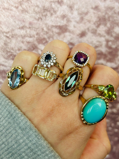 “ White Diana “ Vintage Witgouden ring