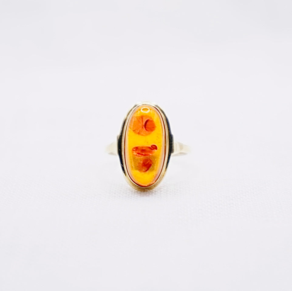 “ Amber “ Vintage geelgouden ring